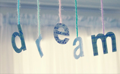 “勇敢”堅(jiān)定夢想，不忘初心繼續(xù)前行——12月演講主題1